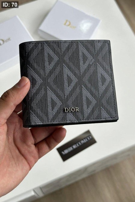 جزدان - DIOR الشبابي / شامل علبة الشركة